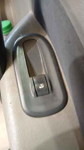 RENAULT 8200476809 Botón de encendido del motor del elevalunas delantero derecho  comprar en Ponferrada