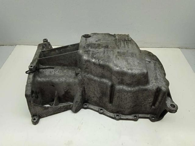RENAULT 8200477252 Cárter de aceite del motor comprar Pamplona