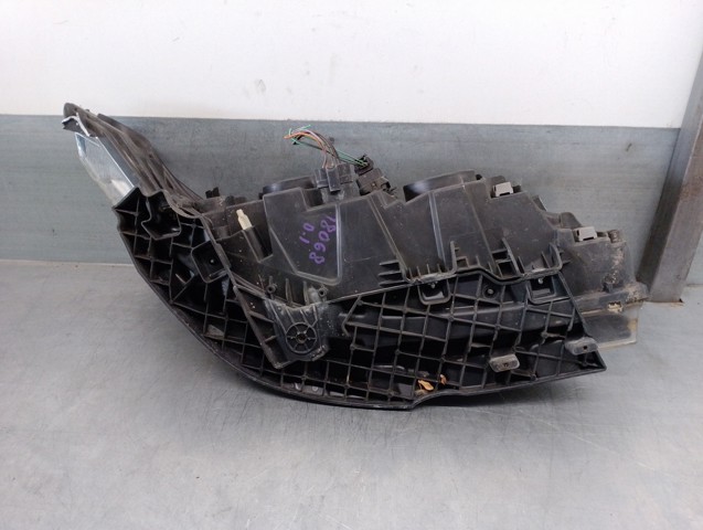 8200481196 RENAULT Faro izquierdo comprar Alcalá