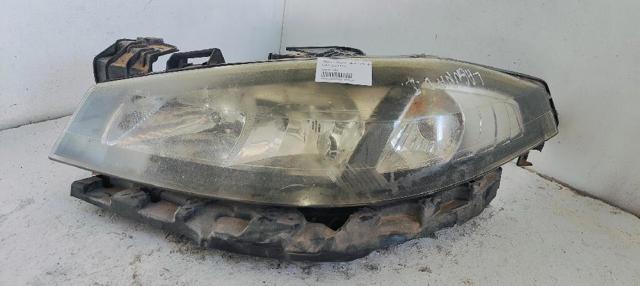RENAULT 8200481196 Faro izquierdo  disponible Valladolid