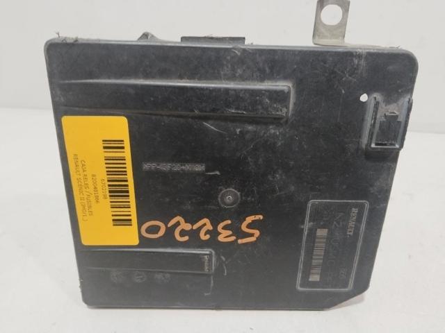RENAULT 8200481866 Caja de fusibles comprar Tarragona