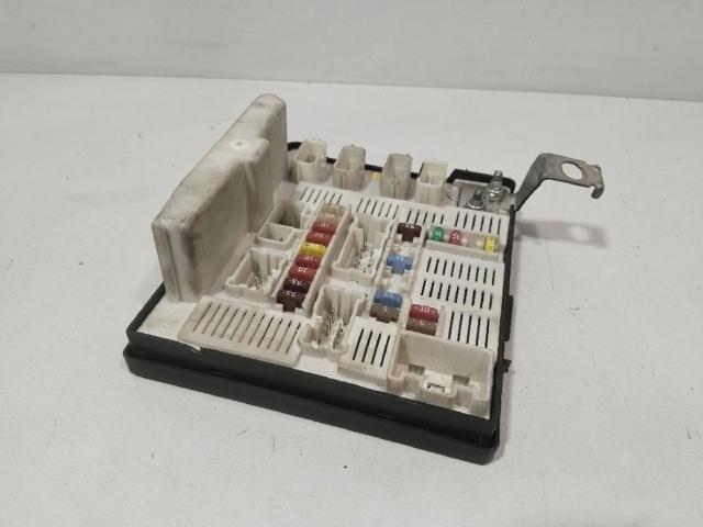 8200481866 Caja de fusibles  comprar en Reus