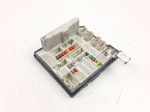 8200481866 Caja de fusibles  comprar en Zaragoza