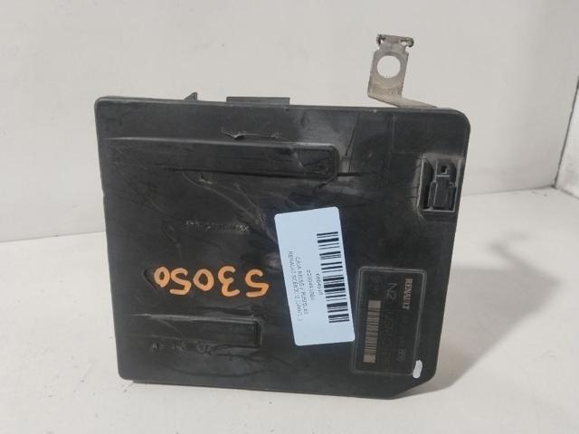 8200481866 RENAULT Caja de fusibles comprar Bilbao