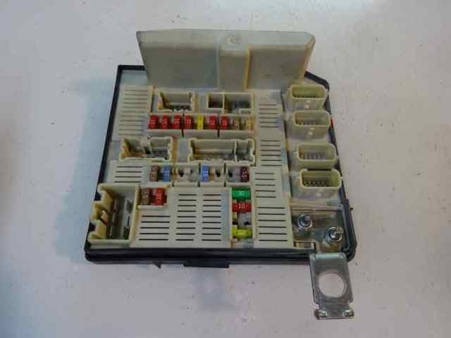 8200481866J Caja de fusibles comprar Girona