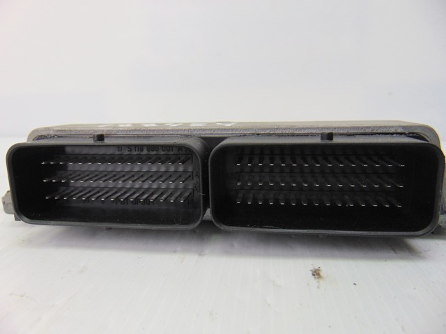 RENAULT 8200483732 Unidad de control del motor (ECU)  disponible España