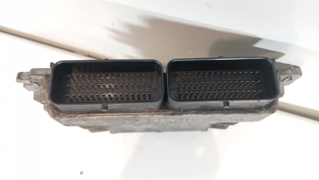 8200483732 Unidad de control del motor (ECU)  comprar en Pontevedra