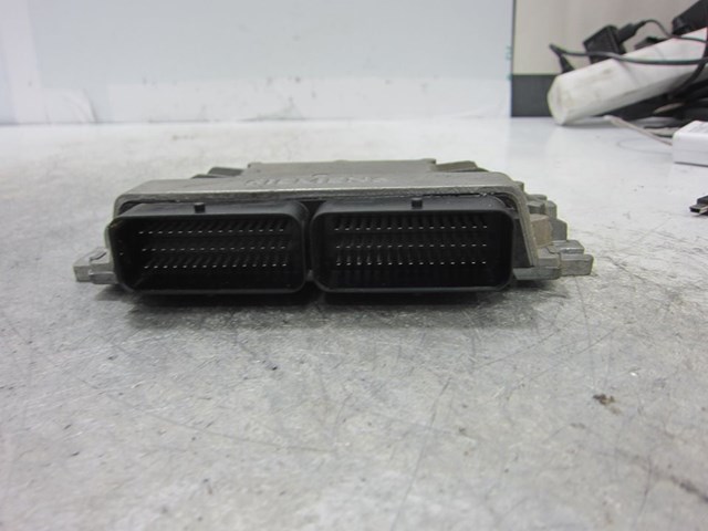 8200483732 Unidad de control del motor (ECU)  comprar en Pontevedra