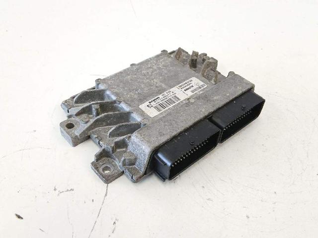 RENAULT 8200483732 ECU  en stock Terrassa