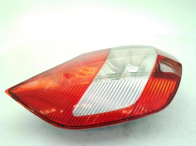 RENAULT 8200493374 Piloto trasero izquierdo  disponible Valladolid