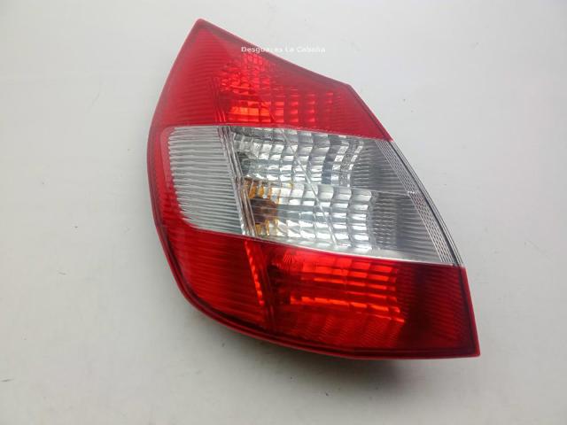 8200493374 Piloto trasero izquierdo  comprar en Zaragoza