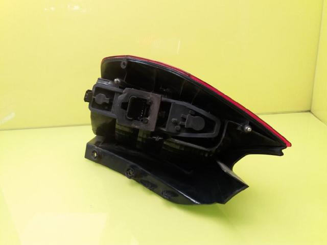 RENAULT 8200493375 Piloto trasero derecho  en stock Valencia