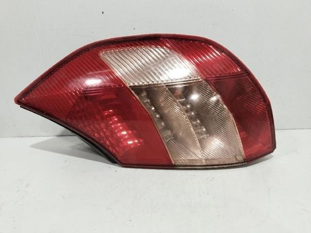 8200493375 RENAULT Piloto trasero derecho  en stock Huelva