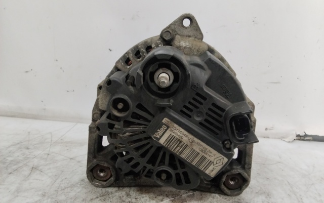 8200495294A RENAULT Alternador  disponible Alicante