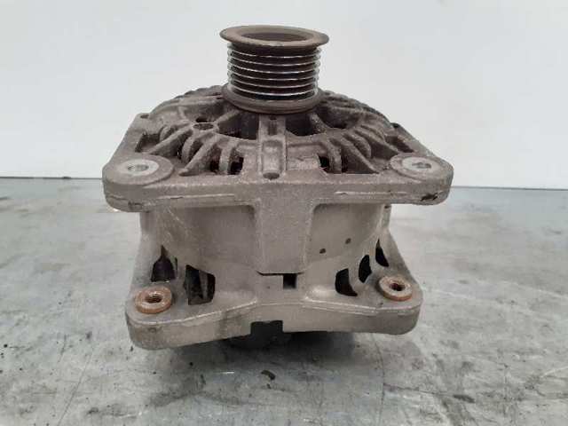 8200495294A RENAULT Alternador comprar Alcalá