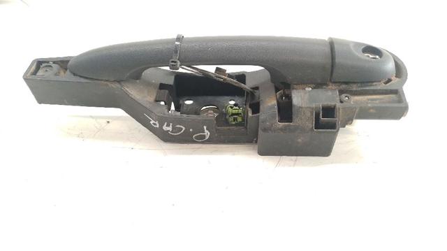 MERCEDES 8200497521 Soporte de manija exterior de puerta delantera izquierda  en stock Valencia