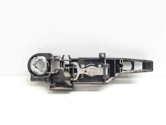 8200497521 RENAULT Soporte de manija exterior de puerta delantera izquierda comprar Madrid