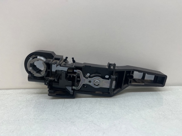 8200497521 RENAULT Soporte de manija exterior de puerta delantera izquierda  comprar en Jaén