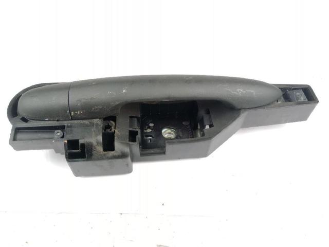 RENAULT 8200497590 Soporte de manija exterior de puerta delantera derecha  disponible España
