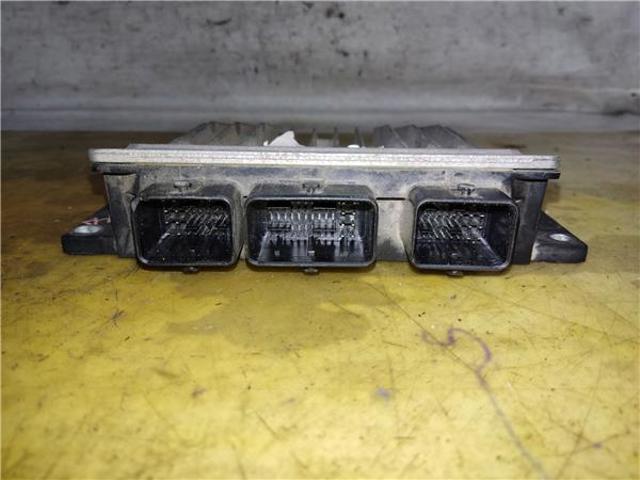 8200498185 Módulo de control de inyección de combustible (ECU)  en stock Sabadell