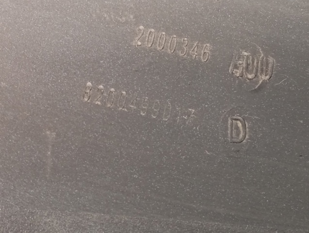 8200499017 RENAULT Moldura de la rejilla del radiador comprar Madrid