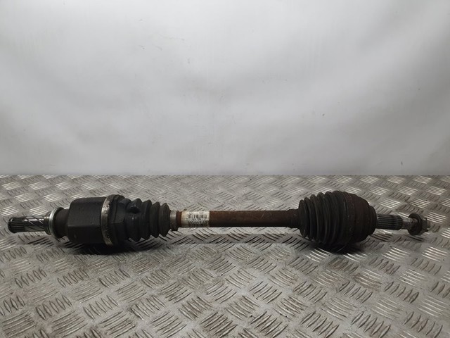 RENAULT 8200499585 Semieje delantero izquierdo  en stock Valencia