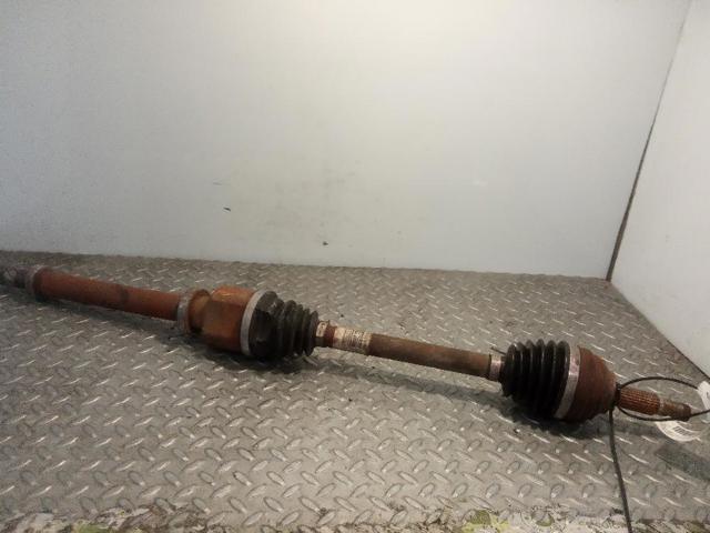 RENAULT 8200499586 Semieje delantero derecho comprar Barcelona