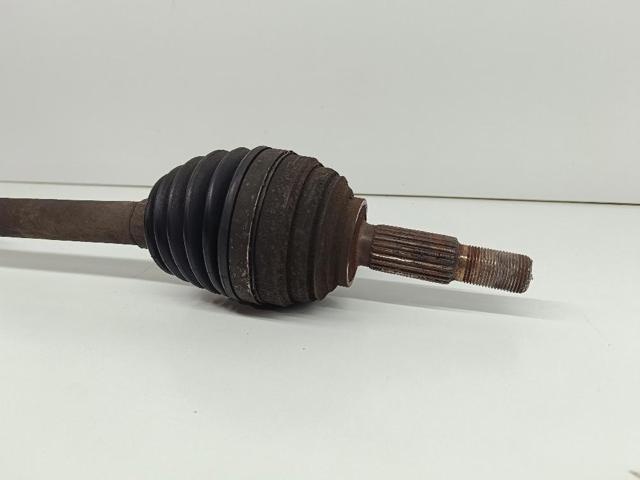 8200499586 Renault (RVI)