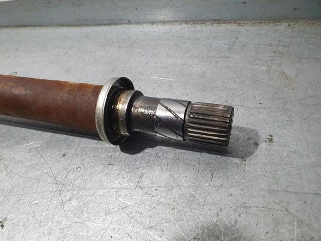 8200499586 Semieje delantero derecho  disponible Málaga