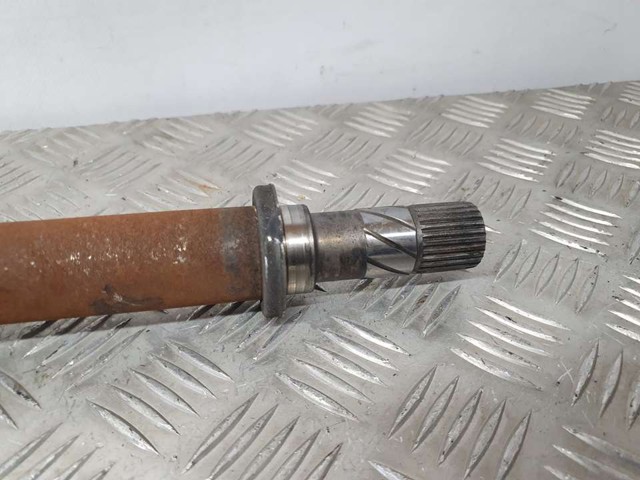 RENAULT 8200499586 Semieje delantero derecho  en stock Valencia