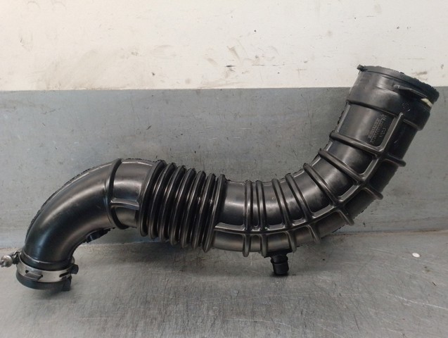 RENAULT 8200500384 Conducto de aire, salida del filtro de aire comprar Barcelona