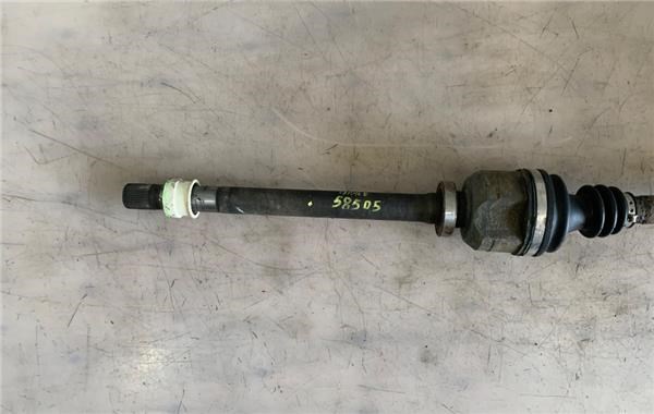 8200500683 Semieje delantero derecho  disponible Utrera