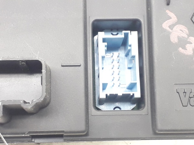 8200501465 RENAULT Unidad de control aire acondicionado comprar Madrid