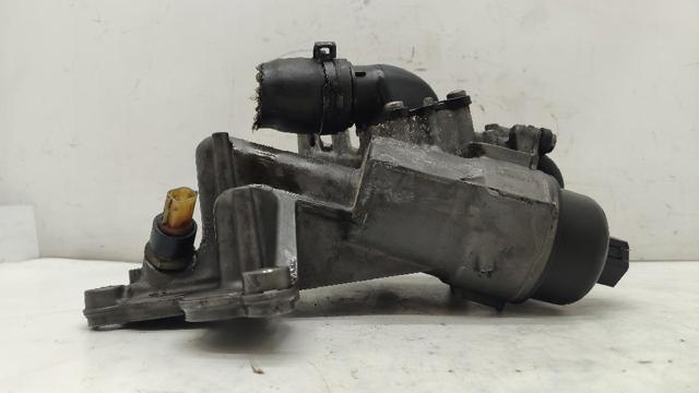RENAULT 8200507878 Radiador de aceite  en stock Salamanca