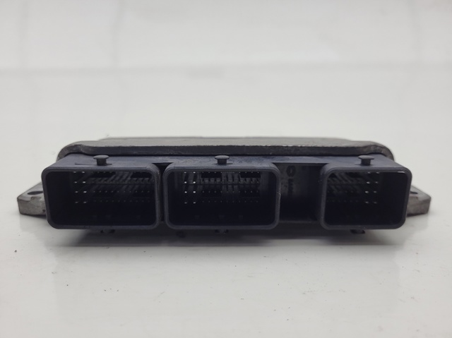 RENAULT 8200509516 ECU comprar Tarragona