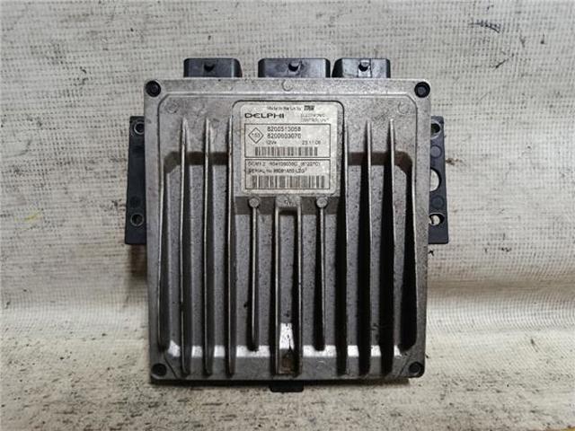 RENAULT 8200513058 ECU  en stock Valencia