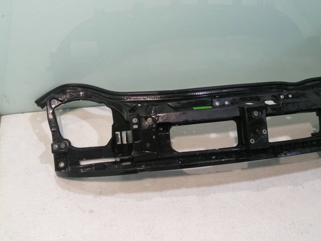 RENAULT 8200521859 Panel de soporte del radiador y montaje de faros  comprar en Ponferrada