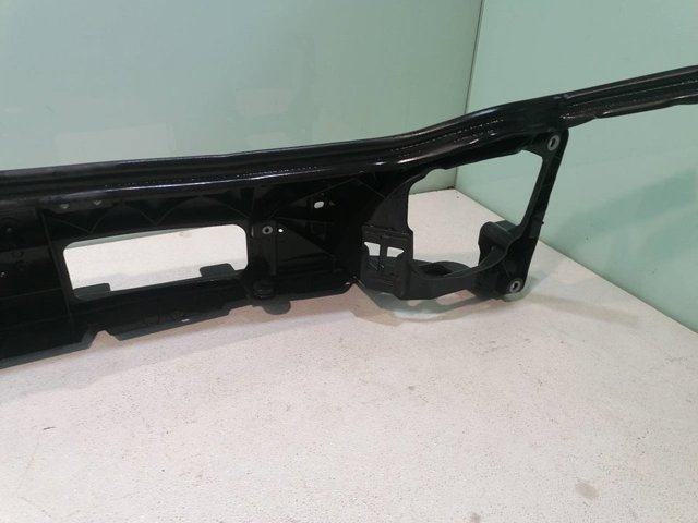 8200521859 RENAULT Panel de soporte del radiador y montaje de faros  comprar en Lleida