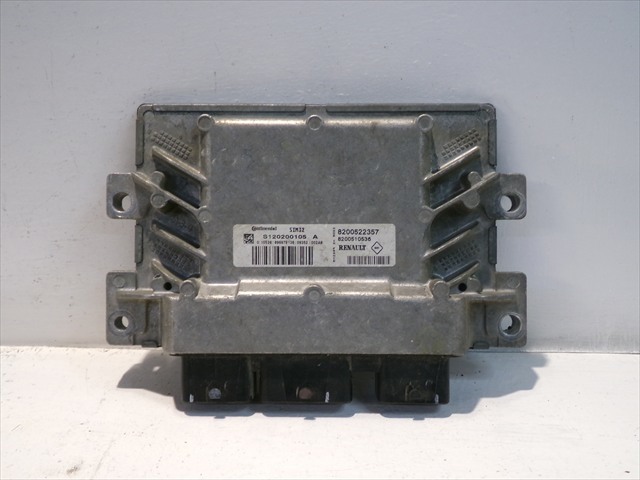RENAULT 8200522357 ECU  en stock Salamanca