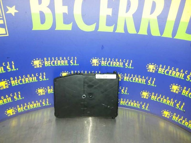 8200525384 RENAULT Módulo de confort  en stock Huelva