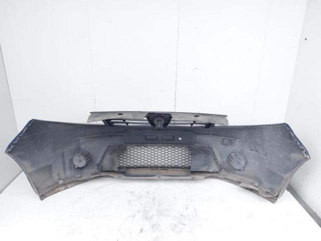 RENAULT 8200526596 Paragolpes  en stock Terrassa