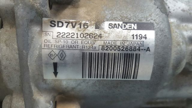 RENAULT 8200526884 Compresor de aire acondicionado  en stock Salamanca