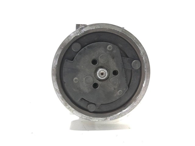 RENAULT 8200526884 Compresor de aire acondicionado comprar Tarragona