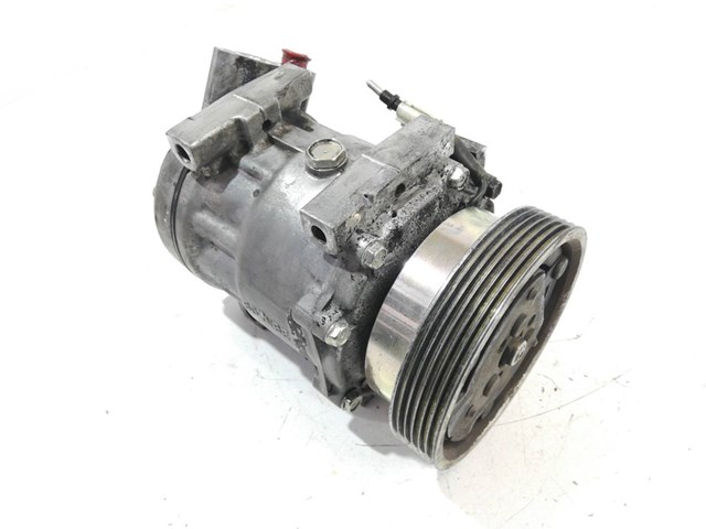 8200526884 RENAULT Compresor de aire acondicionado comprar Bilbao