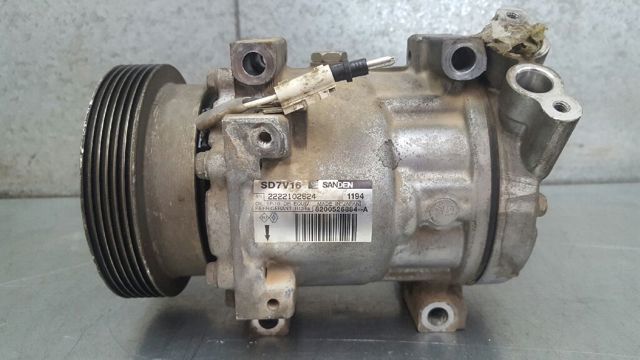 8200526884 RENAULT Compresor de aire acondicionado  comprar en Oviedo