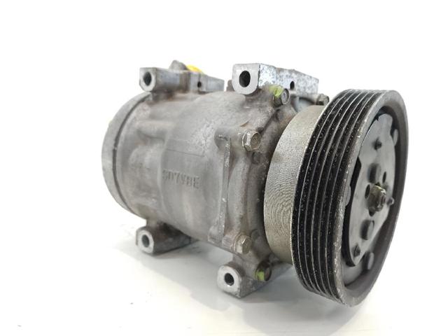 8200526884A Renault (RVI)
