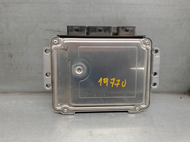 RENAULT 8200527725  en stock Terrassa