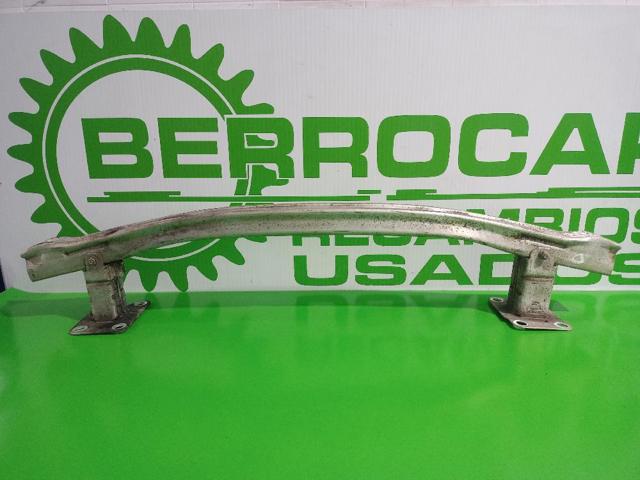 8200534784 Refuerzo de parachoques delantero  disponible Utrera