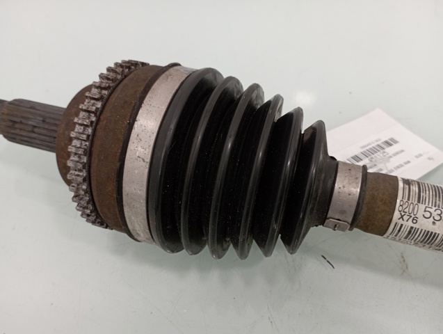 8200535800 Semieje delantero derecho  en stock Sabadell