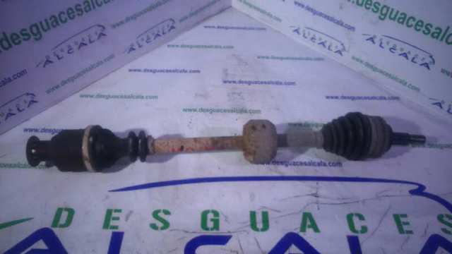 Árbol de transmisión delantero derecho 8200538738 RENAULT